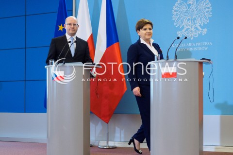  08.04.2016 WARSZAWA<br /> MIEDZYRZADOWE KONSULTACJE POLSKO-CZESKIE<br /> KONFERENCJA PO SPOTKANIACH PREMIEROW<br /> N/Z PREMIER BEATA SZYDLO I PREMIER CZECH BOHUSLAV SOBOTKA<br />  