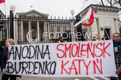 Pikieta pod Ambasadą Rosji w Warszawie