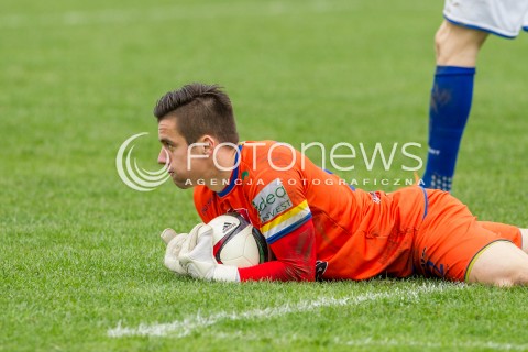  09.04.2016 RZESZOW <br />PILKA NOZNA III LIGA LUBELSKO - PODKARPACKA SEZON 2015/2016 <br />MECZ STAL RZESZOW - MOTOR LUBLIN <br />N/Z PAWEL SOCHA SYLWETKA <br /> 