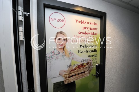  12.04.2016 WARSZAWA <br />PRESS BRIEFING MARKI NOVOTEL<br />N/Z POKOJ HOTELOWY<br /> 