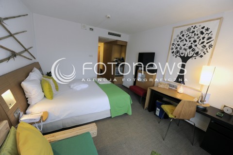  12.04.2016 WARSZAWA <br />PRESS BRIEFING MARKI NOVOTEL<br />N/Z POKOJ HOTELOWY<br /> 