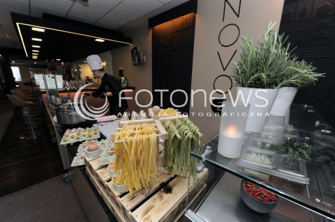  12.04.2016 WARSZAWA <br />PRESS BRIEFING MARKI NOVOTEL<br />N/Z POKOJ HOTELOWY<br /> 