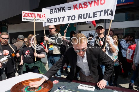  16.04.2016 WARSZAWA<br /> PROTEST STOP BANKOWEMU BEZPRAWIU<br /> N/Z UCZESTNICY<br />  