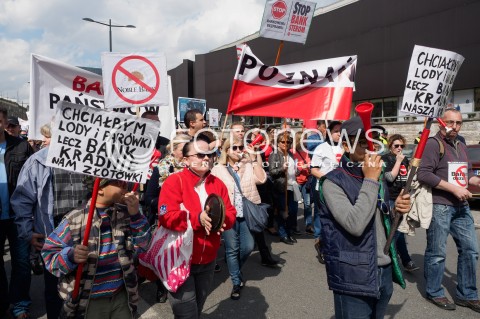  16.04.2016 WARSZAWA<br /> PROTEST STOP BANKOWEMU BEZPRAWIU<br /> N/Z UCZESTNICY<br />  