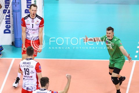  16.04.2016 KRAKOW <br />SIATKOWKA MEZCZYZN LIGA MISTRZOW FINAL FOUR 2016 CHAMPIONS LEAGUE <br />2016 CEV DenizBank Volleyball Men Champions League Final Four season 2015/2016<br />MECZ POLFINALOWY Semifinal match <br />MECZ ASSECO RESOVIA RZESZOW - ZENIT KAZAN <br />N/Z BARTOSZ KUREK KRZYSZTOF IGNACZAK RADOSC EMOCJE <br /> 