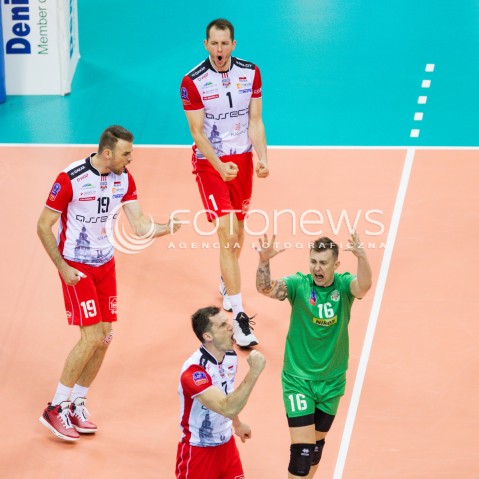  16.04.2016 KRAKOW <br />SIATKOWKA MEZCZYZN LIGA MISTRZOW FINAL FOUR 2016 CHAMPIONS LEAGUE <br />2016 CEV DenizBank Volleyball Men Champions League Final Four season 2015/2016<br />MECZ POLFINALOWY Semifinal match <br />MECZ ASSECO RESOVIA RZESZOW - ZENIT KAZAN <br />N/Z BARTOSZ KUREK RUSSELL HOLMES KRZYSZTOF IGNACZAK OLIEG ACHREM ( ALEH AKHREM ) RADOSC EMOCJE <br /> 