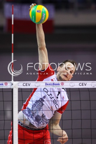  16.04.2016 KRAKOW <br />SIATKOWKA MEZCZYZN LIGA MISTRZOW FINAL FOUR 2016 CHAMPIONS LEAGUE <br />2016 CEV DenizBank Volleyball Men Champions League Final Four season 2015/2016<br />MECZ POLFINALOWY Semifinal match <br />MECZ ASSECO RESOVIA RZESZOW - ZENIT KAZAN <br />N/Z BARTOSZ KUREK SYLWETKA ATAK<br /> 
