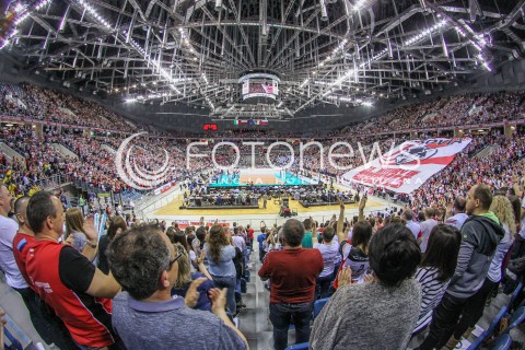  16.04.2016 KRAKOW <br />SIATKOWKA MEZCZYZN LIGA MISTRZOW FINAL FOUR 2016 CHAMPIONS LEAGUE <br />2016 CEV DenizBank Volleyball Men Champions League Final Four season 2015/2016<br />MECZ POLFINALOWY Semifinal match <br />MECZ ASSECO RESOVIA RZESZOW - ZENIT KAZAN <br />N/Z KRAKOW TAURON ARENA PANORAMA WIDOK VIEW KIBICE TRYBUNA TRYBUNY BOISKO SEKTOROWKA<br /> 