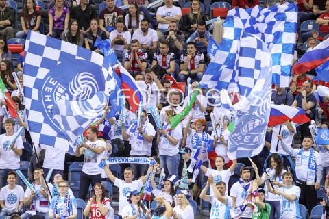  16.04.2016 KRAKOW <br />SIATKOWKA MEZCZYZN LIGA MISTRZOW FINAL FOUR 2016 CHAMPIONS LEAGUE <br />2016 CEV DenizBank Volleyball Men Champions League Final Four season 2015/2016<br />MECZ POLFINALOWY Semifinal match <br />MECZ ASSECO RESOVIA RZESZOW - ZENIT KAZAN <br />N/Z KIBICE ZENITU KAZAN DOPING OPRAWA EMOCJE FLAGI<br /> 