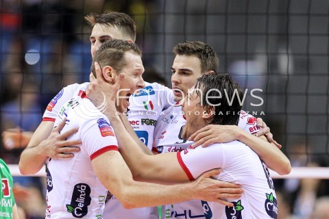  16.04.2016 KRAKOW <br />SIATKOWKA MEZCZYZN LIGA MISTRZOW FINAL FOUR 2016 CHAMPIONS LEAGUE <br />2016 CEV DenizBank Volleyball Men Champions League Final Four season 2015/2016<br />MECZ POLFINALOWY Semifinal match <br />MECZ TRENTINO DIATEC - CUCINE LUBE CIVITANOVA <br />N/Z TINE URNAUT MITAR TZOURITS SIMONE GIANNELLI RADOSC EMOCJE <br /> 
