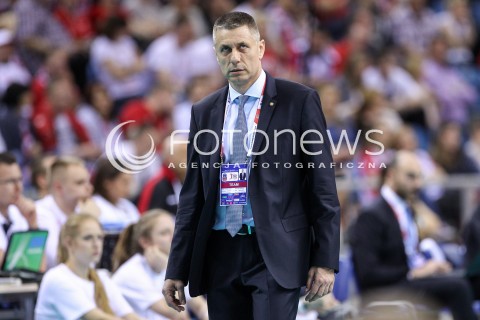  16.04.2016 KRAKOW <br />SIATKOWKA MEZCZYZN LIGA MISTRZOW FINAL FOUR 2016 CHAMPIONS LEAGUE <br />2016 CEV DenizBank Volleyball Men Champions League Final Four season 2015/2016<br />MECZ POLFINALOWY Semifinal match <br />MECZ TRENTINO DIATEC - CUCINE LUBE CIVITANOVA <br />N/Z RADOSTIN STOYTCHEV - I TRENER ( HEAD COACH ) <br /> 