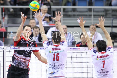  17.04.2016 KRAKOW <br />SIATKOWKA MEZCZYZN LIGA MISTRZOW FINAL FOUR 2016 CHAMPIONS LEAGUE <br />2016 CEV DenizBank Volleyball Men Champions League Final Four season 2015/2016<br />MECZ O 3. MIEJSCE Third place match <br />MECZ ASSECO RESOVIA RZESZOW - CUCINE LUBE CIVITANOVA <br />N/Z BARTOSZ KUREK <br /> 