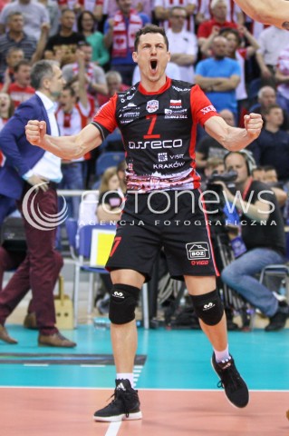  17.04.2016 KRAKOW <br />SIATKOWKA MEZCZYZN LIGA MISTRZOW FINAL FOUR 2016 CHAMPIONS LEAGUE <br />2016 CEV DenizBank Volleyball Men Champions League Final Four season 2015/2016<br />MECZ O 3. MIEJSCE Third place match <br />MECZ ASSECO RESOVIA RZESZOW - CUCINE LUBE CIVITANOVA <br />N/Z OLIEG ACHREM ( ALEH AKHREM ) RADOSC EMOCJE SYLWETKA <br /> 