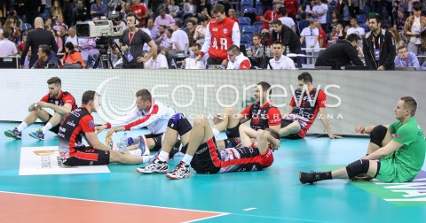  17.04.2016 KRAKOW <br />SIATKOWKA MEZCZYZN LIGA MISTRZOW FINAL FOUR 2016 CHAMPIONS LEAGUE <br />2016 CEV DenizBank Volleyball Men Champions League Final Four season 2015/2016<br />MECZ O 3. MIEJSCE Third place match <br />MECZ ASSECO RESOVIA RZESZOW - CUCINE LUBE CIVITANOVA <br />N/Z SMUTEK PORAZKA PRZEGRANA SIATKARZY ASSECO RESOVII - 4 MIEJSCE POZA PODIUM<br /> 