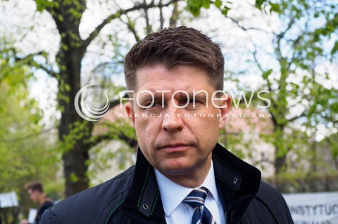  20.04.2016 WARSZAWA<br /> KONFERENCJA LIDEROW OPOZYCJI W SPRAWIE MARSZU 7 MAJA<br /> N/Z RYSZARD PETRU<br />  