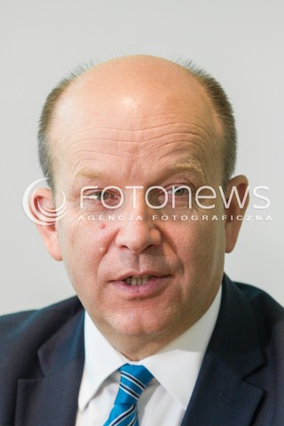  21.04.2016 RZESZOW<br />WIZYTA MINISTRA ZDROWIA W RZESZOWIE<br />KONFERENCJA PRASOWA<br />N/Z KONSTANTY RADZIWILL - MINISTER ZDROWIA<br /> 