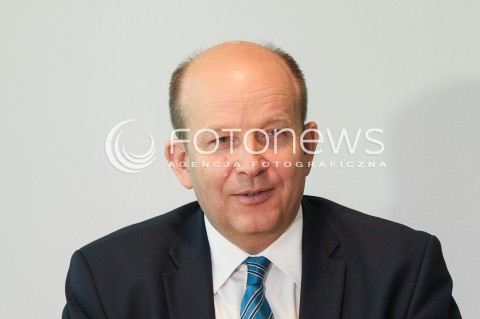  21.04.2016 RZESZOW<br />WIZYTA MINISTRA ZDROWIA W RZESZOWIE<br />KONFERENCJA PRASOWA<br />N/Z KONSTANTY RADZIWILL - MINISTER ZDROWIA<br /> 