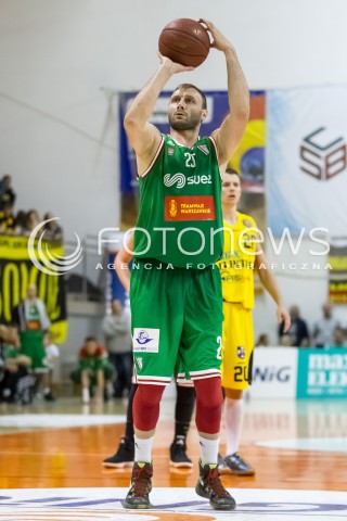  23.04.2016 RZESZOW <br />
KOSZYKOWKA 1 LIGA MEZCZYZN<br />
MECZ MAX ELEKTRO SOKOL LANCUT - LEGIA WARSZAWA <br />
N/Z ADAM LINOWSKI SYLWETKA <br />
 