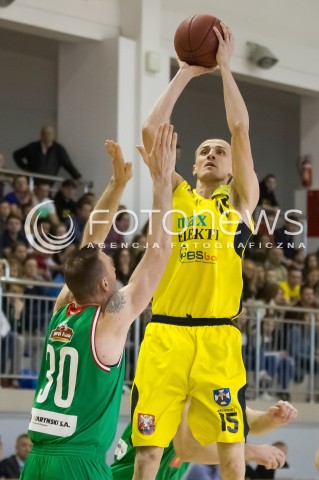  23.04.2016 RZESZOW <br />
KOSZYKOWKA 1 LIGA MEZCZYZN<br />
MECZ MAX ELEKTRO SOKOL LANCUT - LEGIA WARSZAWA <br />
N/Z MACIEJ KLIMA TOMASZ ANDRZEJEWSKI <br />
 