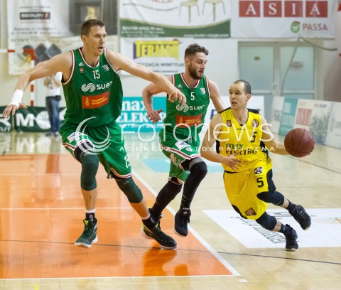  23.04.2016 RZESZOW <br />
KOSZYKOWKA 1 LIGA MEZCZYZN<br />
MECZ MAX ELEKTRO SOKOL LANCUT - LEGIA WARSZAWA <br />
N/Z MARCIN PLAWUCKI CEZARY TRYBANSKI MICHAL ALEKSANDROWICZ <br />
 