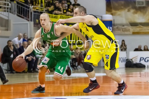  23.04.2016 RZESZOW <br />
KOSZYKOWKA 1 LIGA MEZCZYZN<br />
MECZ MAX ELEKTRO SOKOL LANCUT - LEGIA WARSZAWA <br />
N/Z ADAM PARZYCH TOMASZ FORTUNA <br />
 