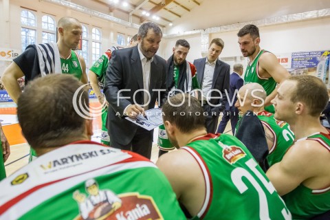  23.04.2016 RZESZOW <br />
KOSZYKOWKA 1 LIGA MEZCZYZN<br />
MECZ MAX ELEKTRO SOKOL LANCUT - LEGIA WARSZAWA <br />
N/Z PIOTR BAKUN - I TRENER ( HEAD COACH ) <br />
 