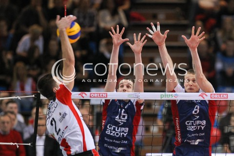  26.04.2016 RZESZOW<br />SIATKOWKA PLUSLIGA 2015/2016 MEN VOLLEYBALL POLAND POLISH PLUS LIGA LEAGUE SEASON 2015/2016 FINAL MATCH - MECZ NR 3<br />MECZ ASSECO RESOVIA RZESZOW - ZAKSA KEDZIERZYN KOZLE<br />N/Z BENJAMIN TONIUTTI JURIJ GLADYR BLOK<br /> 