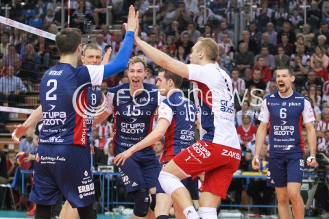  26.04.2016 RZESZOW<br />SIATKOWKA PLUSLIGA 2015/2016 MEN VOLLEYBALL POLAND POLISH PLUS LIGA LEAGUE SEASON 2015/2016 FINAL MATCH - MECZ NR 3<br />MECZ ASSECO RESOVIA RZESZOW - ZAKSA KEDZIERZYN KOZLE<br />N/Z SAM DEROO BENJAMIN TONIUTTI PAWEL ZATORSKI DAWID KONARSKI RADOSC EMOCJE <br /> 