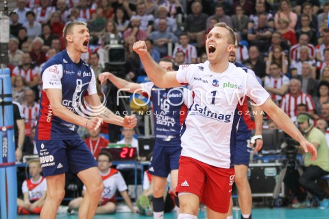  26.04.2016 RZESZOW<br />SIATKOWKA PLUSLIGA 2015/2016 MEN VOLLEYBALL POLAND POLISH PLUS LIGA LEAGUE SEASON 2015/2016 FINAL MATCH - MECZ NR 3<br />MECZ ASSECO RESOVIA RZESZOW - ZAKSA KEDZIERZYN KOZLE<br />N/Z PAWEL ZATORSKI JURIJ GLADYR RADOSC EMOCJE <br /> 