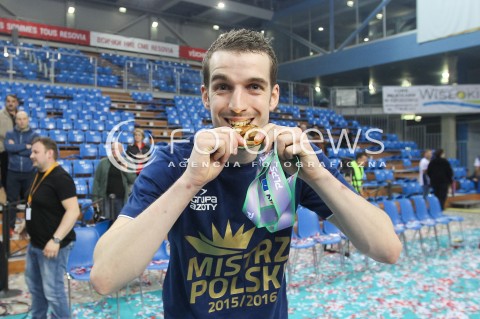  26.04.2016 RZESZOW<br />SIATKOWKA PLUSLIGA 2015/2016 MEN VOLLEYBALL POLAND POLISH PLUS LIGA LEAGUE SEASON 2015/2016 FINAL MATCH - MECZ NR 3<br />MECZ ASSECO RESOVIA RZESZOW - ZAKSA KEDZIERZYN KOZLE<br />N/Z BENJAMIN TONIUTTI RADOSC EMOCJE MEDAL PUCHAR<br /> 