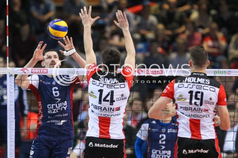  26.04.2016 RZESZOW<br />SIATKOWKA PLUSLIGA 2015/2016 MEN VOLLEYBALL POLAND POLISH PLUS LIGA LEAGUE SEASON 2015/2016 FINAL MATCH - MECZ NR 3<br />MECZ ASSECO RESOVIA RZESZOW - ZAKSA KEDZIERZYN KOZLE<br />N/Z DAWID KONARSKI <br /> 