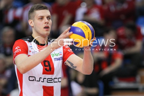  26.04.2016 RZESZOW<br />SIATKOWKA PLUSLIGA 2015/2016 MEN VOLLEYBALL POLAND POLISH PLUS LIGA LEAGUE SEASON 2015/2016 FINAL MATCH - MECZ NR 3<br />MECZ ASSECO RESOVIA RZESZOW - ZAKSA KEDZIERZYN KOZLE<br />N/Z DMYTRO PASHYTSKYY ( PASZYCKI ) SYLWETKA <br /> 