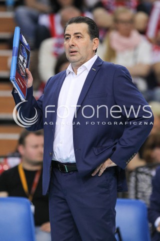  26.04.2016 RZESZOW<br />SIATKOWKA PLUSLIGA 2015/2016 MEN VOLLEYBALL POLAND POLISH PLUS LIGA LEAGUE SEASON 2015/2016 FINAL MATCH - MECZ NR 3<br />MECZ ASSECO RESOVIA RZESZOW - ZAKSA KEDZIERZYN KOZLE<br />N/Z FERDINANDO DE GIORGI - I TRENER ( HEAD COACH ) SYLWETKA <br /> 