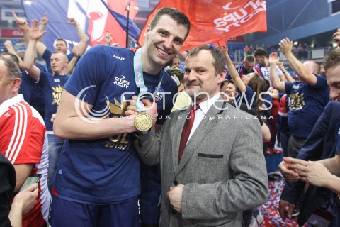  26.04.2016 RZESZOW<br />SIATKOWKA PLUSLIGA 2015/2016 MEN VOLLEYBALL POLAND POLISH PLUS LIGA LEAGUE SEASON 2015/2016 FINAL MATCH - MECZ NR 3<br />MECZ ASSECO RESOVIA RZESZOW - ZAKSA KEDZIERZYN KOZLE<br />ZAKSA KEDZIERZYN KOZLE MISTRZEM POLSKI<br />N/Z GRZEGORZ BOCIEK JERZY CYPRYS<br /> 