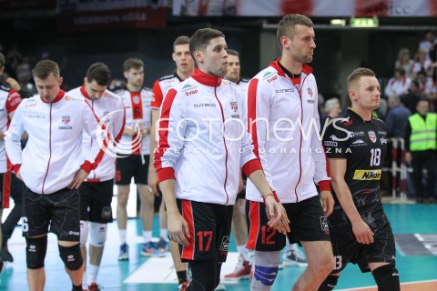  26.04.2016 RZESZOW<br />SIATKOWKA PLUSLIGA 2015/2016 MEN VOLLEYBALL POLAND POLISH PLUS LIGA LEAGUE SEASON 2015/2016 FINAL MATCH - MECZ NR 3<br />MECZ ASSECO RESOVIA RZESZOW - ZAKSA KEDZIERZYN KOZLE<br />ZAKSA KEDZIERZYN KOZLE MISTRZEM POLSKI<br />N/Z NIKOLAY PENCHEV ( NIKOLAJ PENCZEW ) LUKASZ PERLOWSKI DAMIAN WOJTASZEK KRZYSZTOF IGNACZAK SMUTEK PORAZKA PRZEGRANA EMOCJE<br /> 