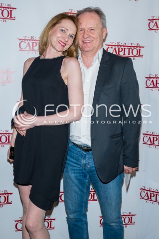  26.04.2016 WARSZAWA TEATR CAPITOL<br />PREMIERA HAWAJE<br />N/Z ALEKSANDER MIKOLAJCZAK Z ZONA PARTNERKA KOBIETA<br /> 