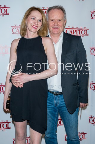  26.04.2016 WARSZAWA TEATR CAPITOL<br />PREMIERA HAWAJE<br />N/Z ALEKSANDER MIKOLAJCZAK Z ZONA PARTNERKA KOBIETA<br /> 