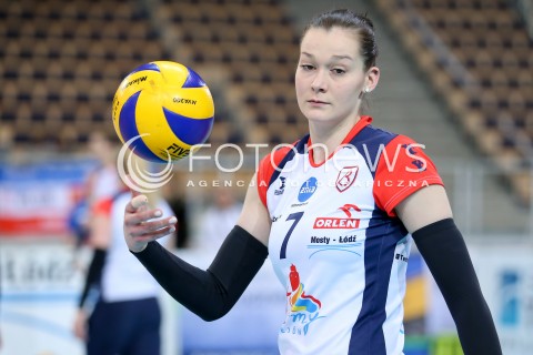  28.04.2016 LODZ SIATKOWKA ORLEN LIGA DRUGA RUNDA PLAY OFF SEZON 2015/2016 <br />
BEEF MASTER BUDOWLANI LODZ - POLSKI CUKIER MUSZYNIANKA ENEA <br />
N/Z JULIA TWARDOWSKA SYLWETKA<br />
 