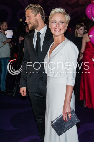  28.04.2016 WARSZAWA<br />PREMIERA WSZYSTKO GRA<br />N/Z SEBASTIAN FABIJANSKI KINGA PREIS<br /> 