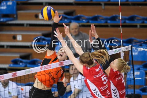  29.04.2016 RZESZOW<br />SIATKOWKA ORLEN LIGA 2015/2016 WOMEN VOLLEYBALL POLAND POLISH ORLENLIGA LEAGUE SEASON 2015/2016<br />MECZ DEVELOPRES SKYRES RZESZOW - KSZO OSTROWIEC <br />N/Z ROKSANA BRZOSKA <br /> 