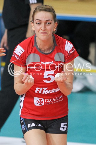  29.04.2016 RZESZOW<br />SIATKOWKA ORLEN LIGA 2015/2016 WOMEN VOLLEYBALL POLAND POLISH ORLENLIGA LEAGUE SEASON 2015/2016<br />MECZ DEVELOPRES SKYRES RZESZOW - KSZO OSTROWIEC <br />N/Z MAGDALENA HAWRYLA RADOSC EMOCJE SYLWETKA <br /> 
