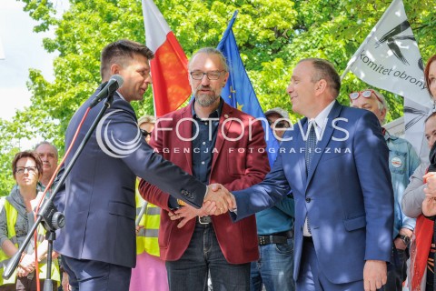  06.05.2016 WARSZAWA <br />KONFERENCJA LIDEROW PARTII OPOZYCYJNYCH I KOD W WARSZAWIE<br />N/Z MATEUSZ KIJOWSKI GRZEGORZ SCHETYNA RYSZARD PETRU PAULINA PIECHNA WIECKIEWICZ WLADYSLAW KOSINIAK KAMYSZ<br /> 