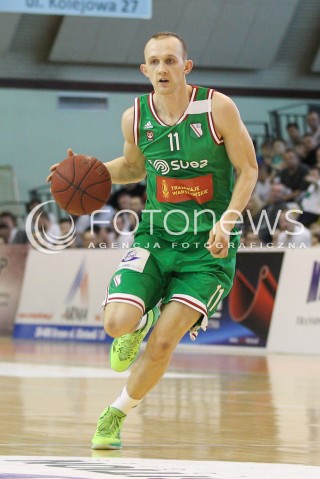  07.05.2016 KROSNO <br />KOSZYKOWKA 1 LIGA MEZCZYZN <br />MECZ FINALOWY O AWANS DO TAURON BASKET LIGI <br />MECZ MIASTO SZKLA KROSNO - LEGIA WARSZAWA <br />N/Z LUKASZ WILCZEK SYLWETKA <br /> 