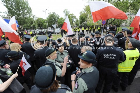  13.05.2016 WARSZAWA<br />PROTEST SLUZBY CELNEJ<br />N/Z UCZESTNICY PROTESTU<br /> 
