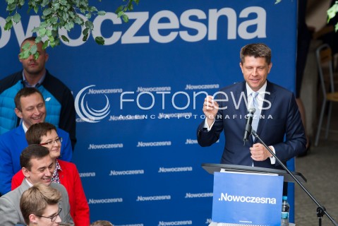  15.05.2016 LODZ <br />
POROZMAWIAJMY O LEPSZEJ POLSCE - NOWOCZESNA<br />
SPOTKANIE Z RYSZARDEM PETRU W LODZI<br />
N/Z RYSZARD PETRU<br />
 