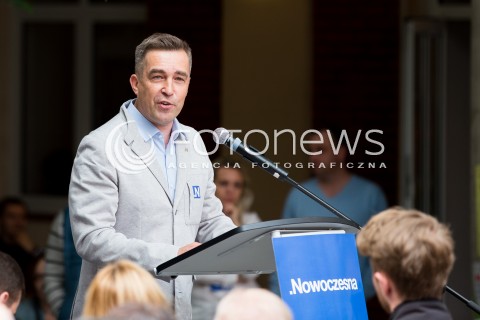  15.05.2016 LODZ <br />POROZMAWIAJMY O LEPSZEJ POLSCE - NOWOCZESNA<br />SPOTKANIE Z RYSZARDEM PETRU W LODZI<br />N/Z ZBIGNIEW GRYGLAS<br /> 