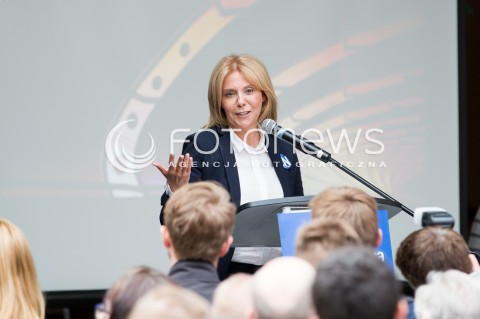  15.05.2016 LODZ <br />POROZMAWIAJMY O LEPSZEJ POLSCE - NOWOCZESNA<br />SPOTKANIE Z RYSZARDEM PETRU W LODZI<br />N/Z BARBARA DOLNIAK<br /> 