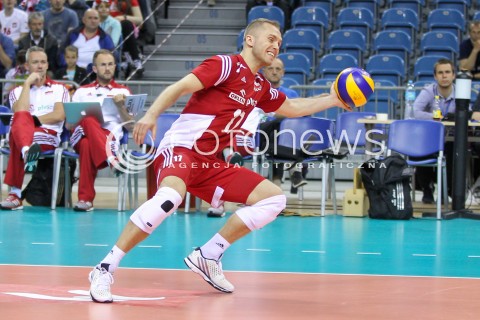  17.05.2016 KRAKOW (TAURON ARENA) <br />XIV MEMORIAL HUBERTA JERZEGO WAGNERA <br />MECZ POLSKA - BULGARIA ( MATCH POLAND - BULGARIA ) <br />N/Z PAWEL ZATORSKI OBRONA SYLWETKA <br /> 