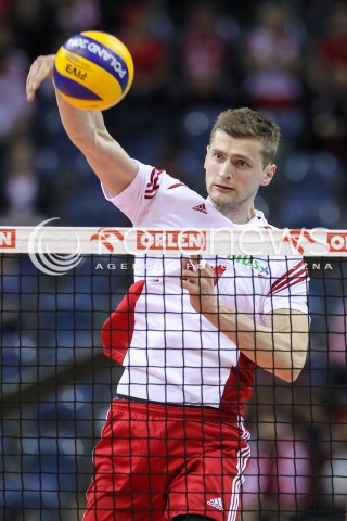  17.05.2016 KRAKOW (TAURON ARENA) <br />XIV MEMORIAL HUBERTA JERZEGO WAGNERA <br />MECZ POLSKA - BULGARIA ( MATCH POLAND - BULGARIA ) <br />N/Z PIOTR NOWAKOWSKI SYLWETKA ATAK<br /> 