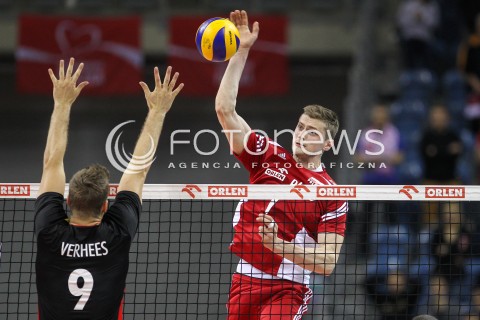  18.05.2016 KRAKOW (TAURON ARENA) <br />XIV MEMORIAL HUBERTA JERZEGO WAGNERA <br />MECZ POLSKA - BELGIA ( MATCH POLAND - BELGIUM ) <br />N/Z PIOTR NOWAKOWSKI OSTATNI PUNKT POWROT PO KONTUZJI<br /> 